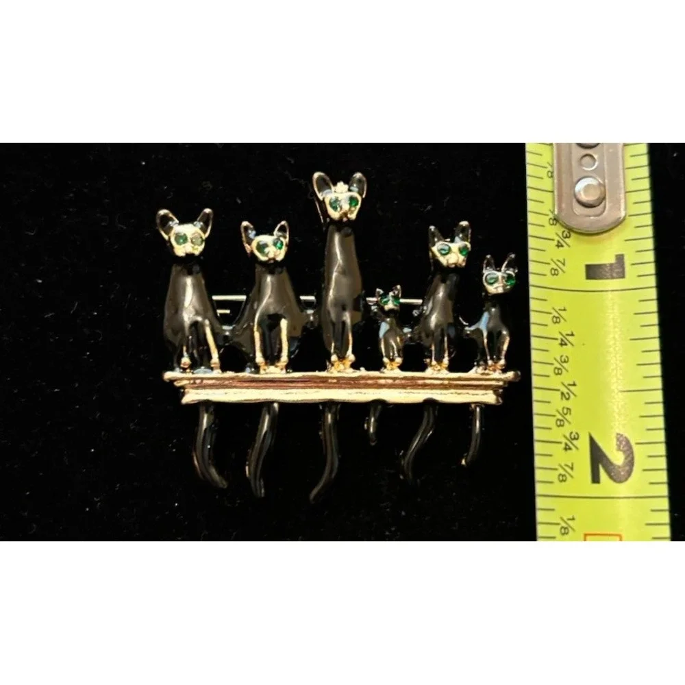 Vintage Six Black Cats on Fence Brooch Green Rhinestone Eyes Moving Tails[JB2]